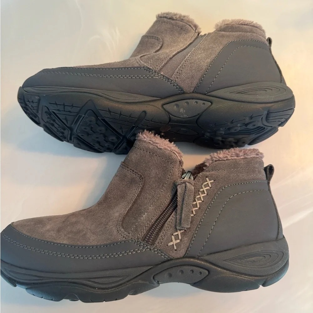 Easy Spirit Gray Suede Ankle Boots US 7